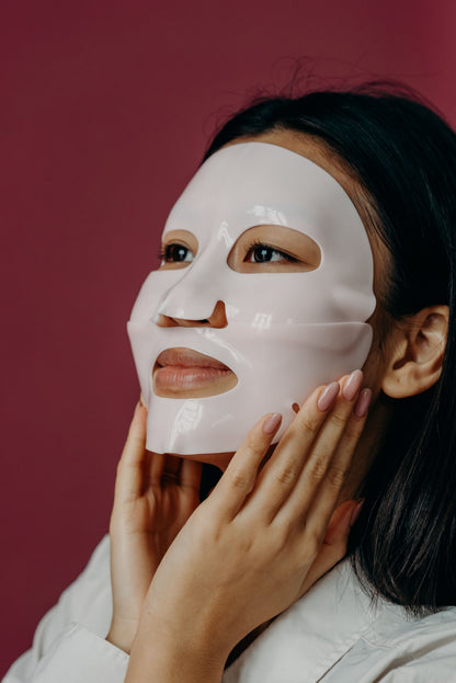 The bio-collagen hydrogel veil, worn overnight